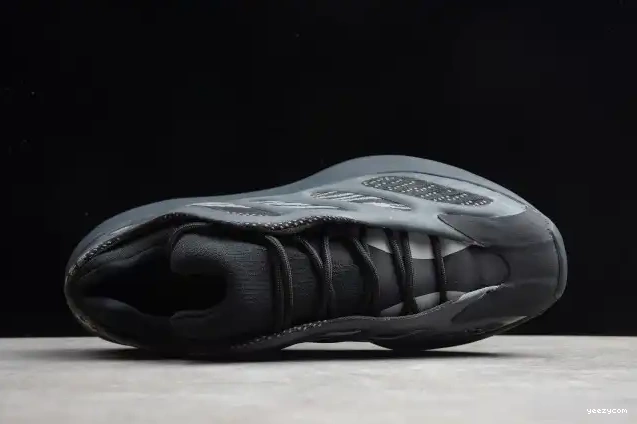 Black Adidas 700 V3 Yeezy Boost H67799 0603